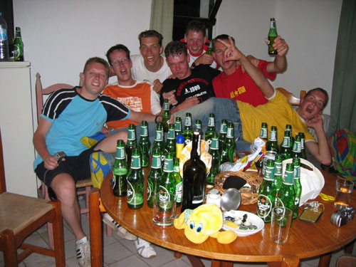 0345 het is feest