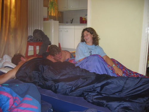 0715 het is alweer feest