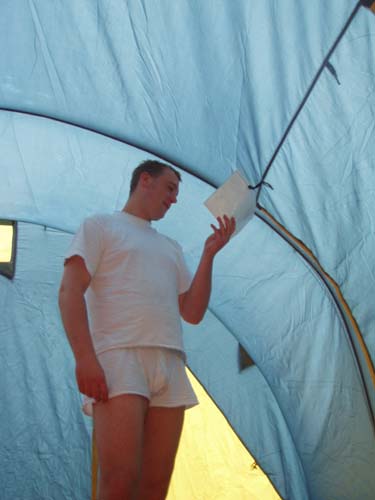 Schuddebuik wakker